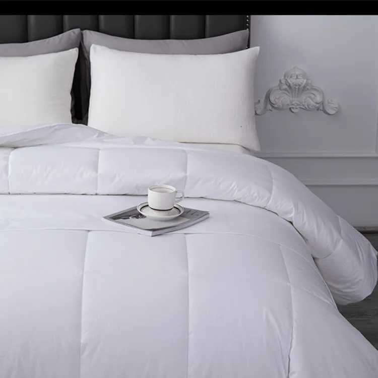 Customized Color Microfiber Quilted Bedding Down Alternative Comforter White Textured with Corner Tabs for Queen Bed