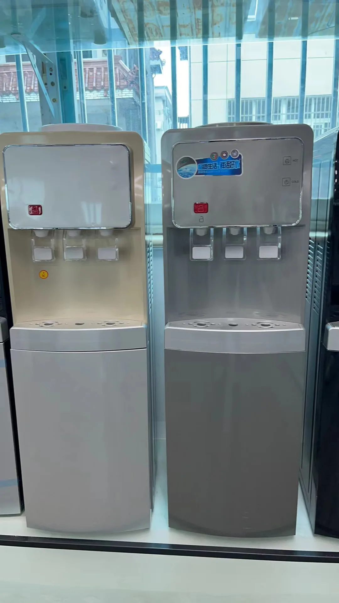 Wholesale Automatic Freestanding Water Drinking Machine Hot And Cold Function Water Dispenser