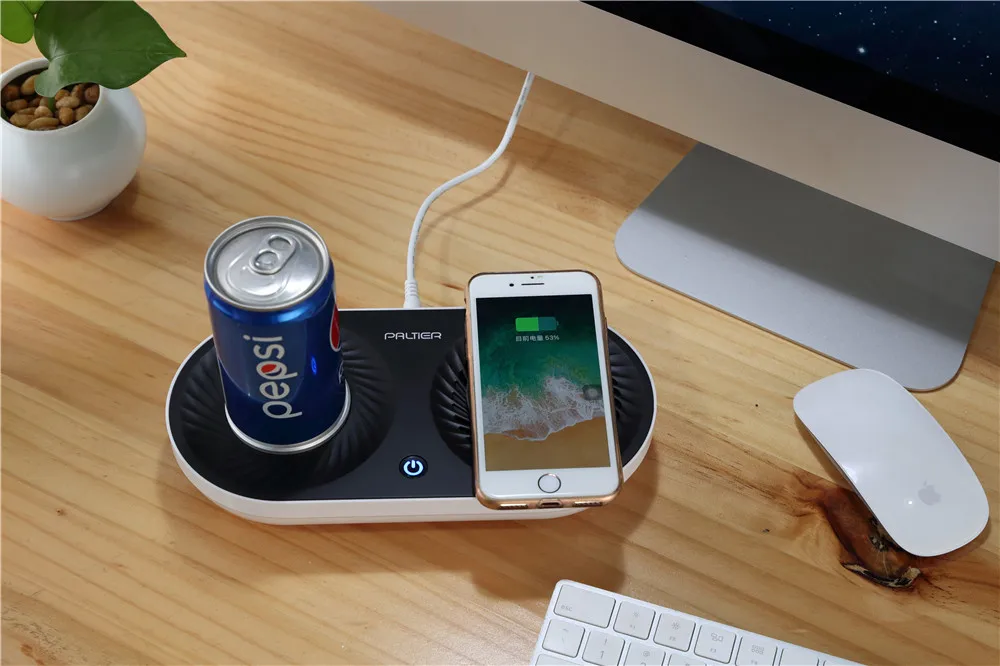 2019 HOT products Peltier cooler: Desktop smart cup with QI wireless charger