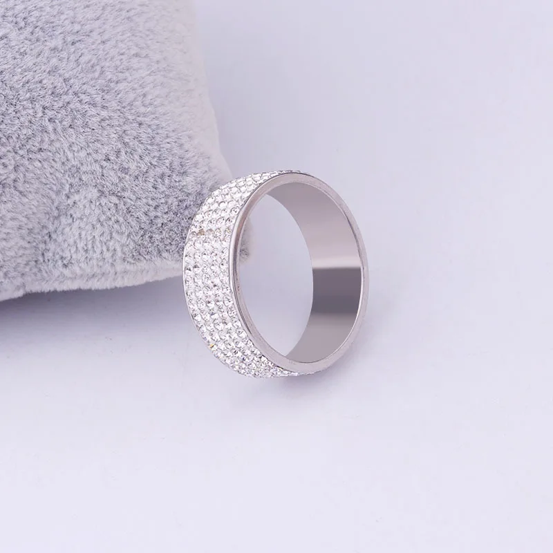 OBE brand  manufacturer  new arrival  8MM wide  wholesale  cheap crystal crystal ring