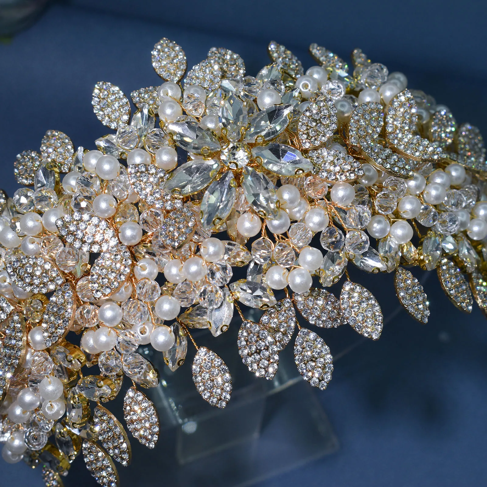 ROMANTIC Luxury Crystal Headpiece for Brides Handmade Bridal Wedding Pearl Hair accessory