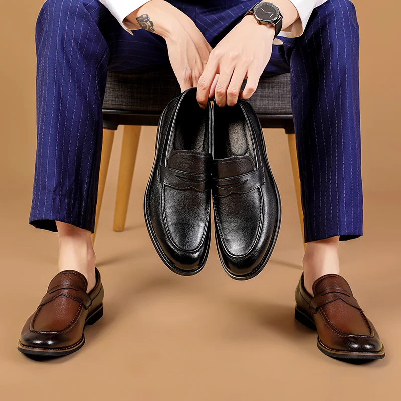 Mens Casual Business Shoes 100% Genuine Leather with Clemence  Brush-off Mens Driving shoe Slip-On loafers