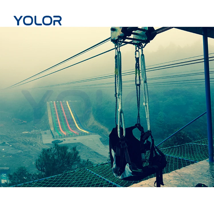 Scenic area aerial zip line aerial ropeway speed skating amusement equipment Powerless jungle zip line