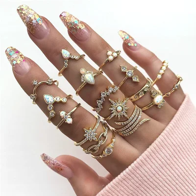 Boho 17pcs/sets Luxury Clear Crystal Stone Wedding Gold Finger Ring Sets for Women Men Water Drop Flowers Sun Geometric Jewelry