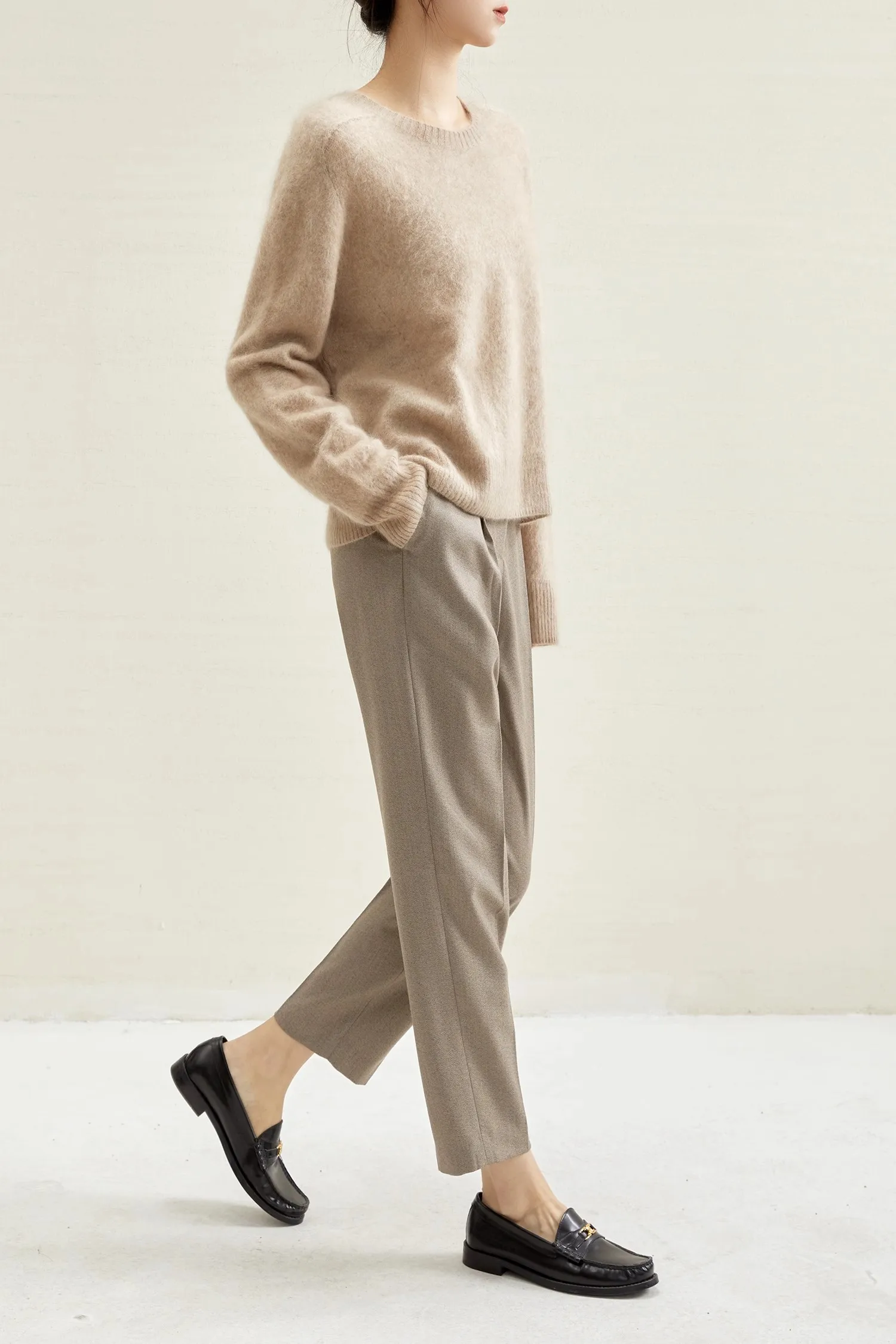 2024 New KYT Knitting cashmere fluffy fuzzy alpaca sweater for winter.