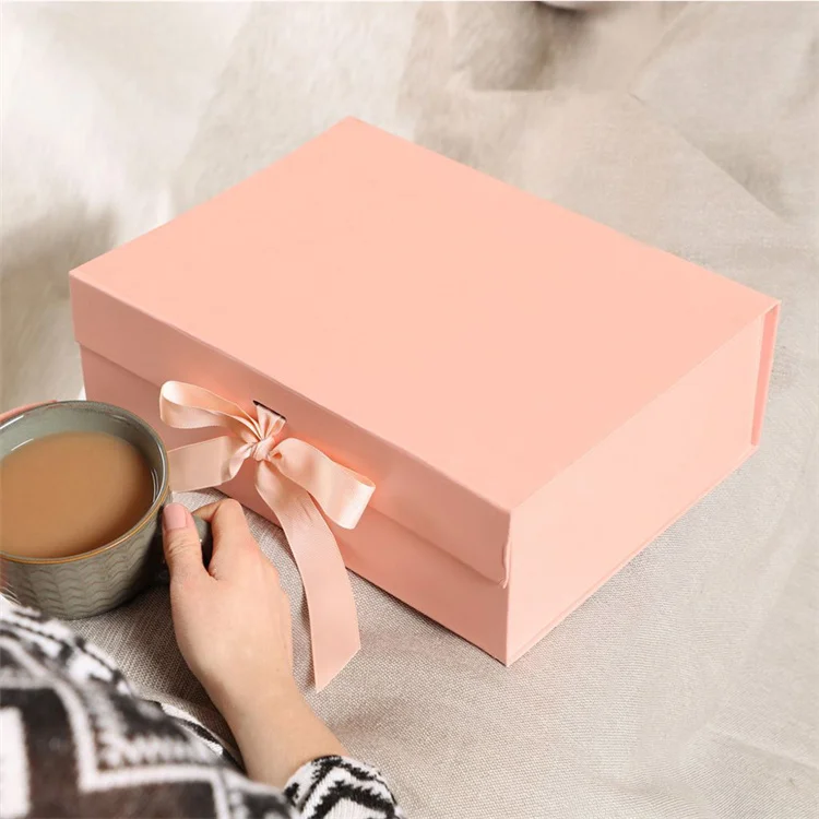 Luxury Bridesmaid Paper Box Folding Wedding Gift Box Cardboard Shipping Custom Printed Magnetic Lid Ribbon Packaging Gift Box