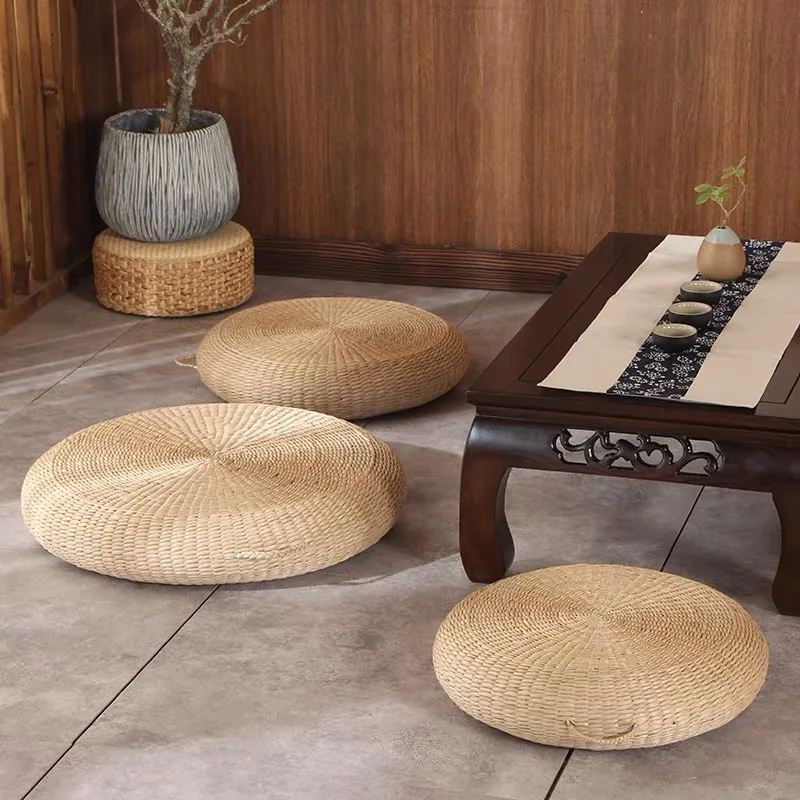 2022 hot selling Eco-friendly Ottoman Straw seagrass woven poufs for the living room