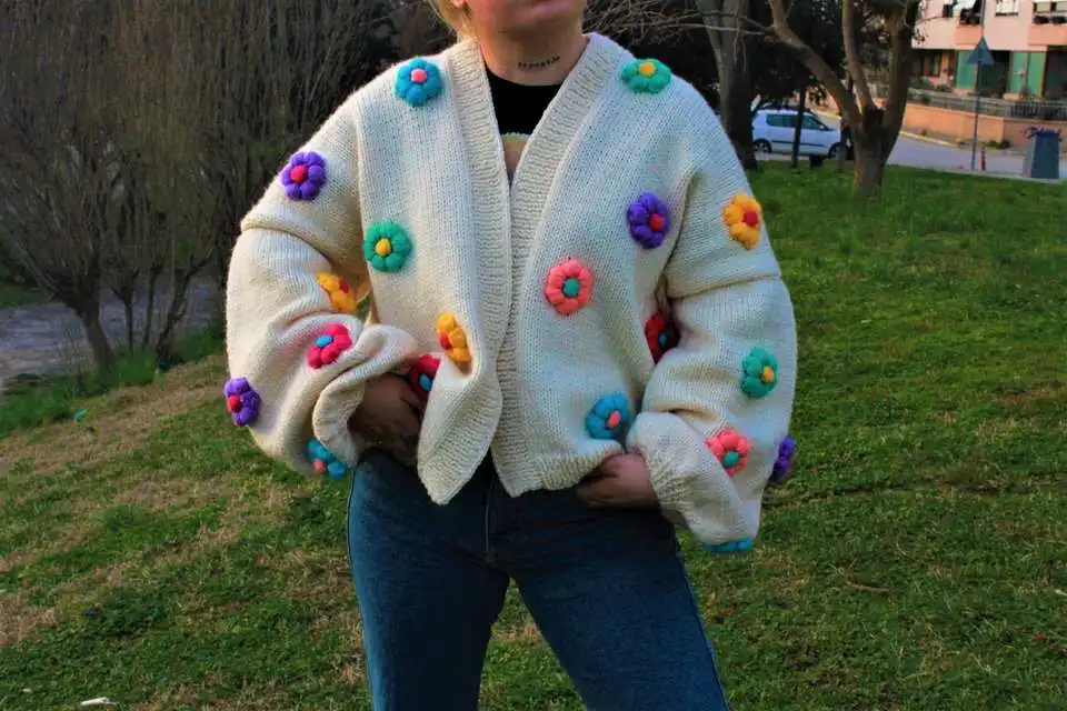 Легкие Роскошные прекрасные Пользовательские цветочные ткани геометрические кружева крючком жемчуг хлопок вышивка нить шарик кардиганы для женщин