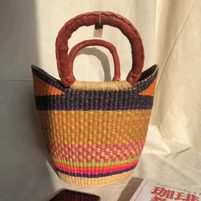 Wholesale Handmade Decorative Woven Straw Water Hyacinth Seagrass Bolga Wicker Baskets Storage with Handle Handicrafts