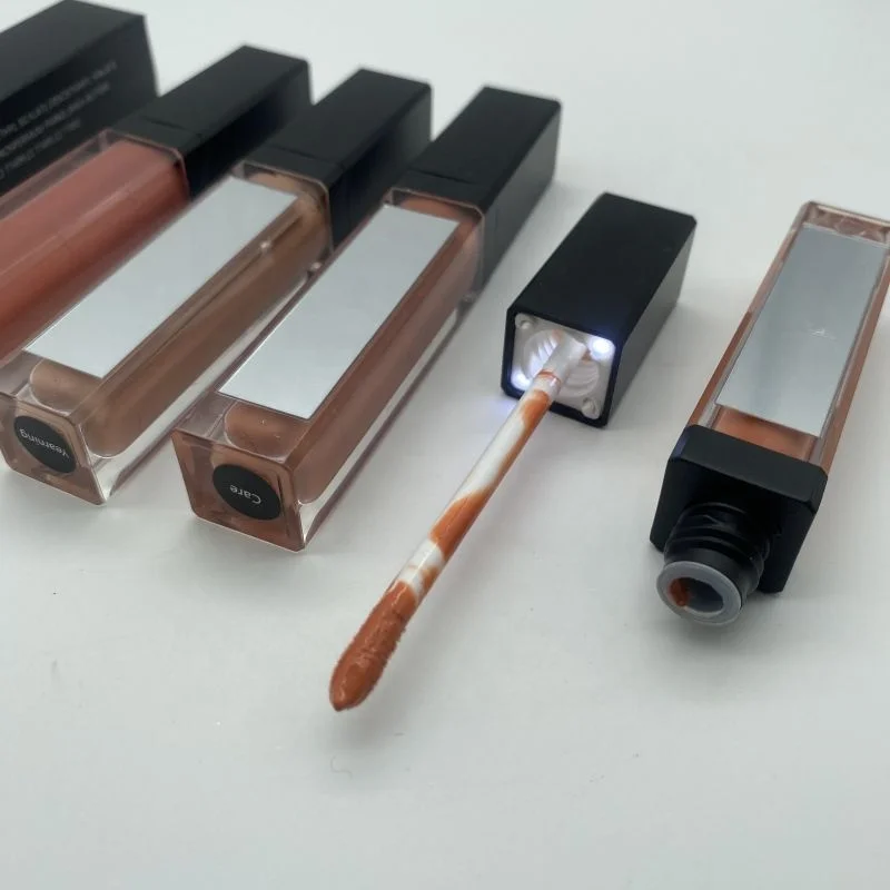 Wholesale Led Light with Mirror tube Lips Makeup Custom Logo Private Label Lipgloss