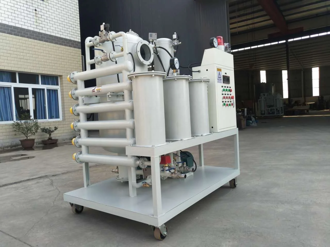 Портативная установка для очистки трансформаторного масла CE для фильтрации влаги и газа примесей