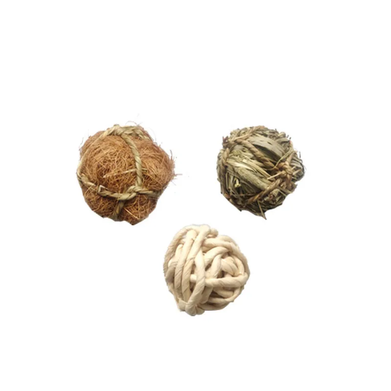 Wholesale Hand Knitting Grass Ball Pet Toys 7CM Rabbit Squirrel Hamster Parrot Toys Rattan Ball