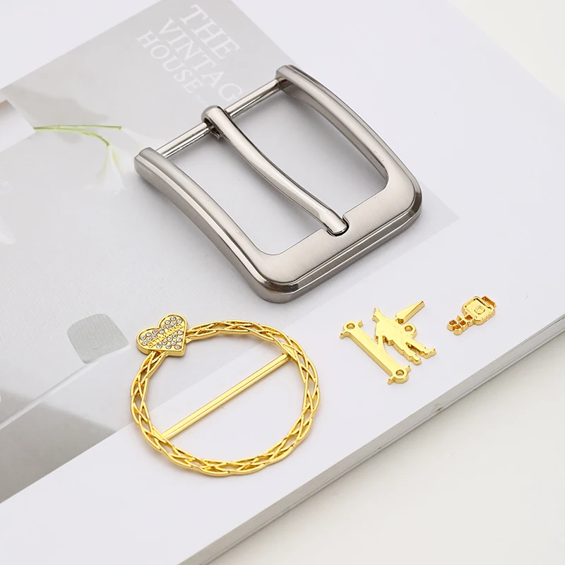 Wholesale custom enamel logo pin metal scarves rings label pin gold tudung scarf buckle for malaysia