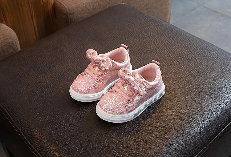 Zapatos para bebe/Детская весенняя обувь; Кроссовки с блестками; Красивые детские вечерние туфли; Обувь для мальчиков и девочек