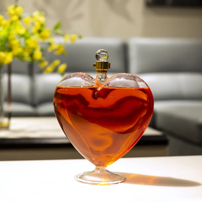 1000ml Handmade Borosilicate glass Heart Shaped Wine Bottle Whisky Decanter
