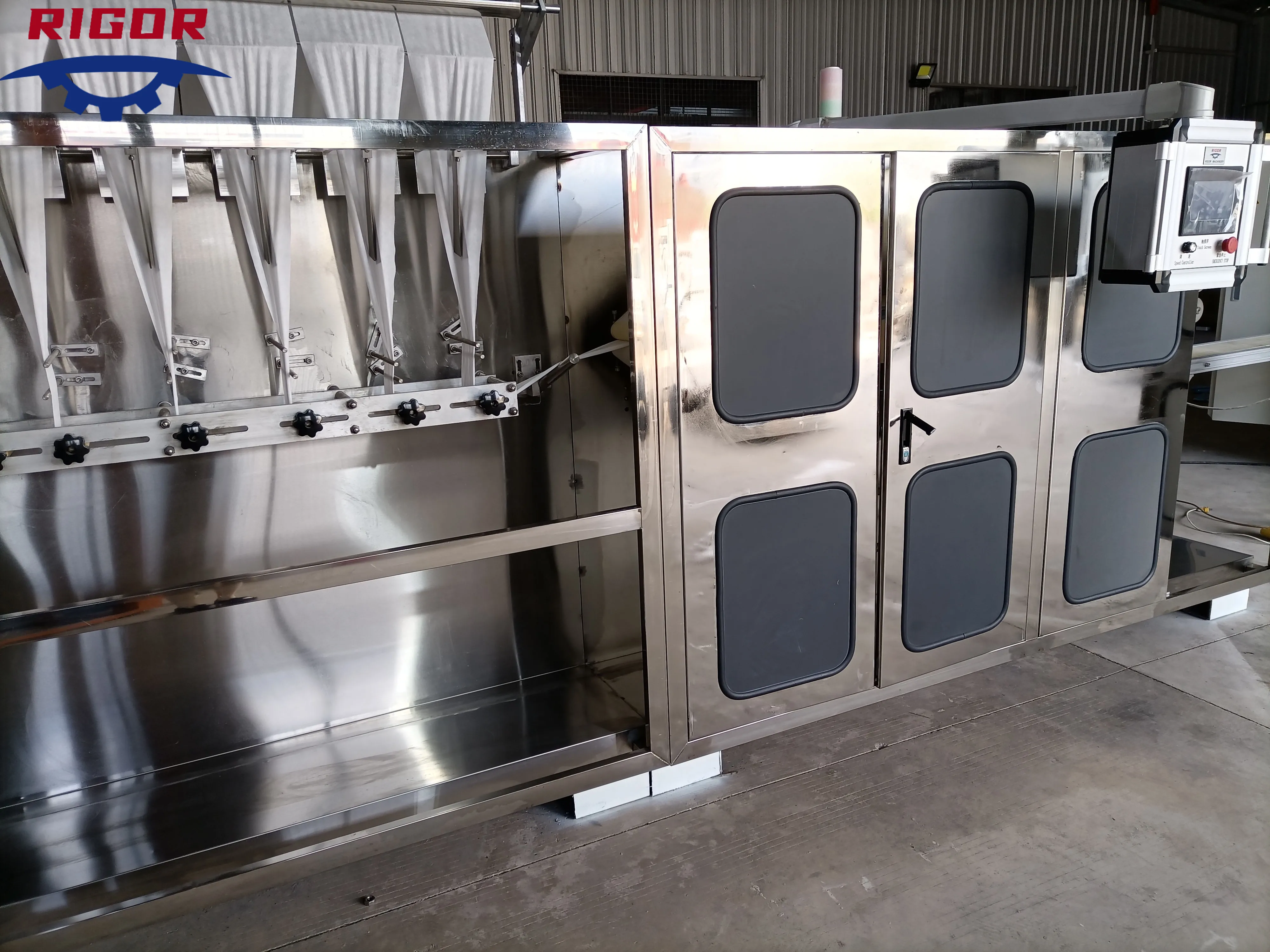 6 Lines Wet Wipes Folding And Cutting Machine