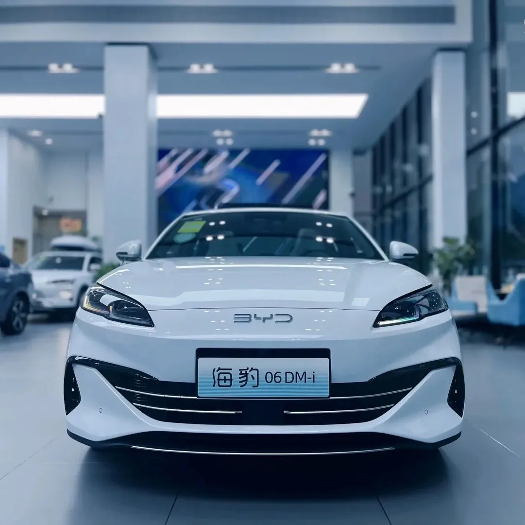 Hot selling product  New 2024 BYD Seal 06 New Energy Vehicle Plug in Electric Car 4 Doors 5 Seats Front Wheel Drive Middle-Size