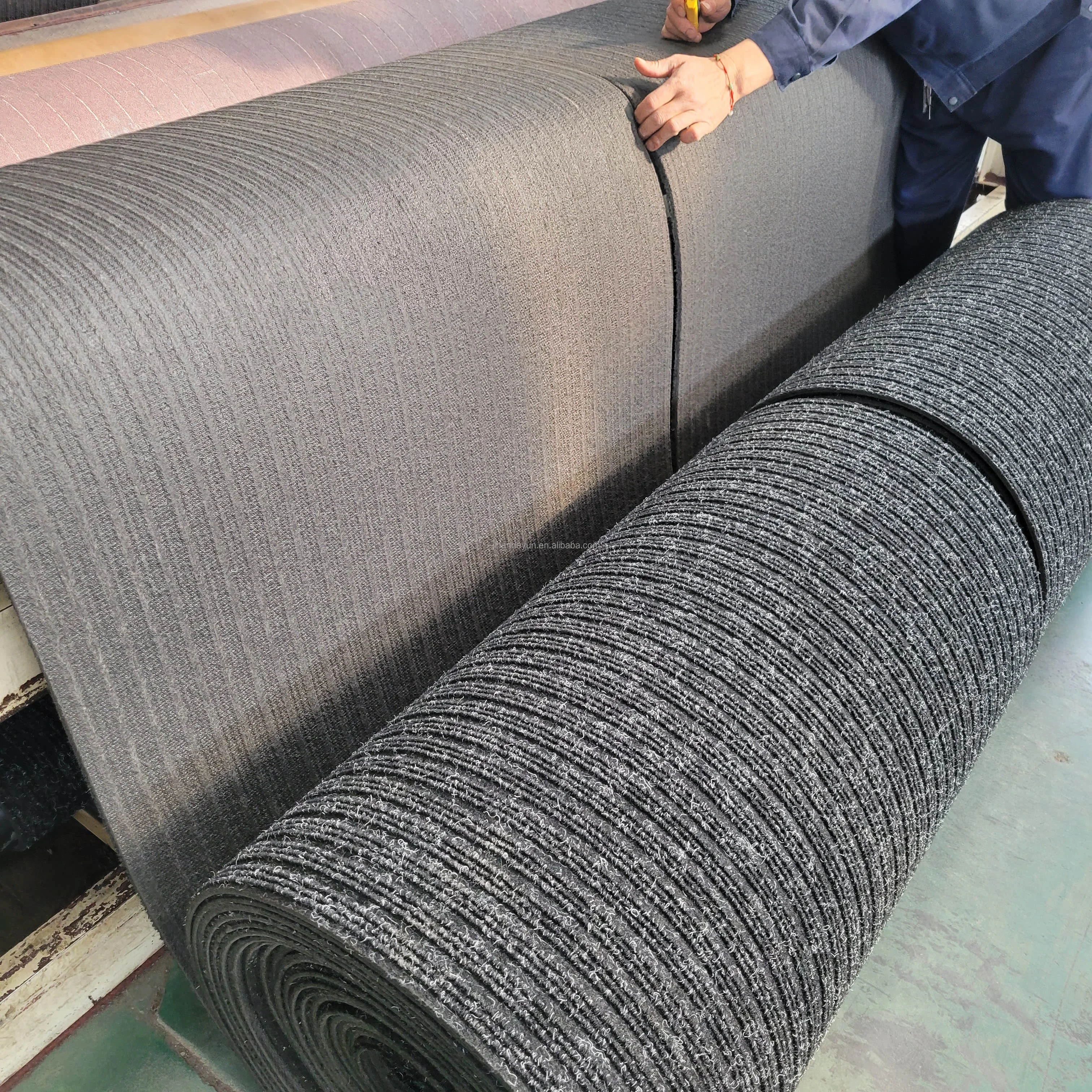 Anti Slip Latex Backing Ribbed Stripe Gold Sluice Rugs Carpet Gold Wash Rug Gold for Mali Africa Market