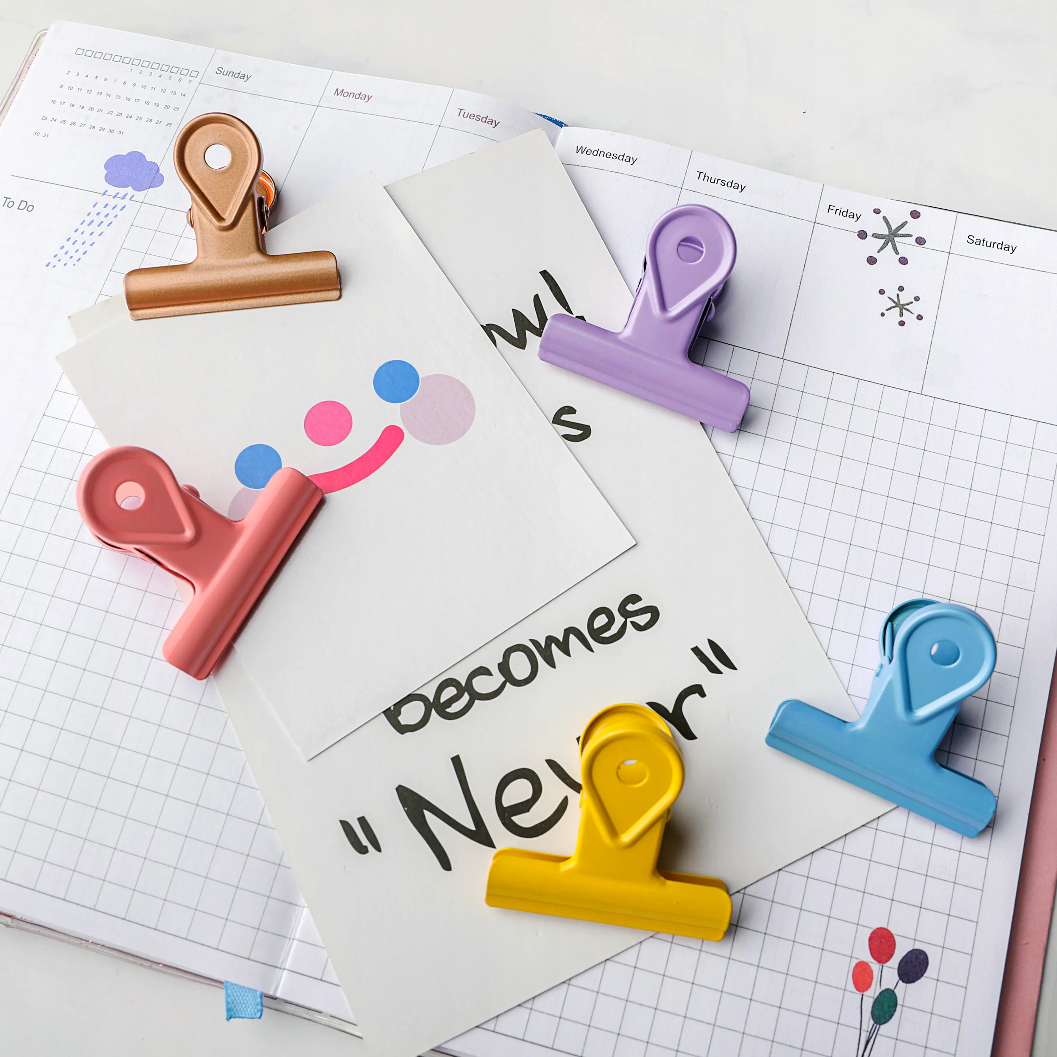 Popular 40mm 50mm wholesale office electroplated brass customised metal bulldog clips