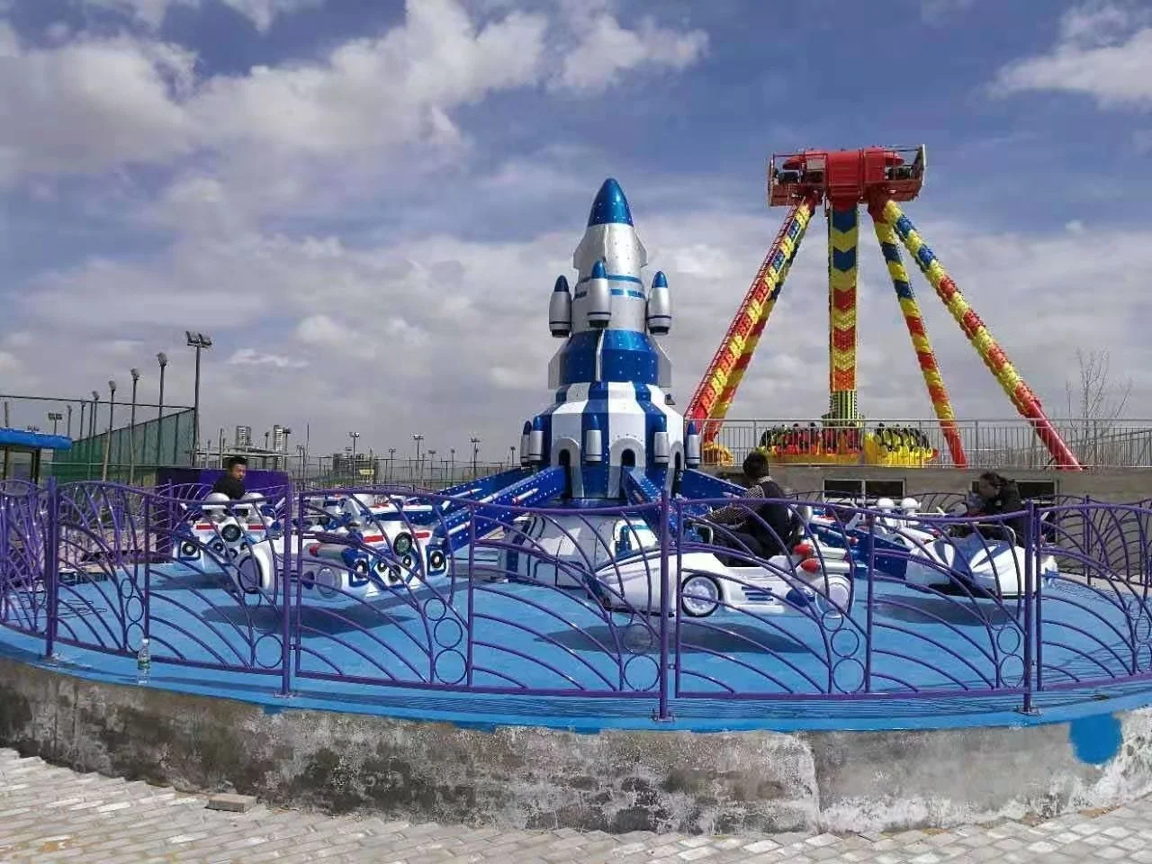 16 seats self-control plane / auto revolving space shuttle , the hot amusement park ride