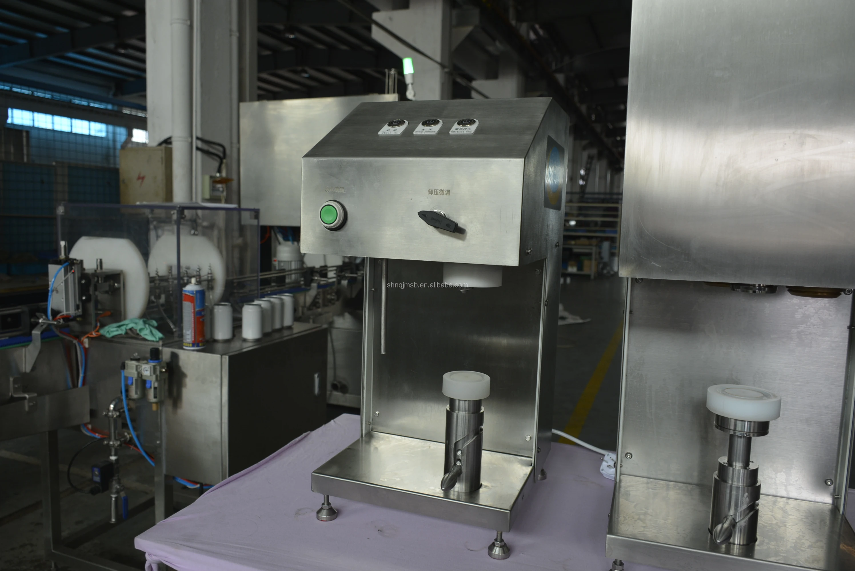 Fast Convenient small Beer Can Filling Machine For 330ml 500ml