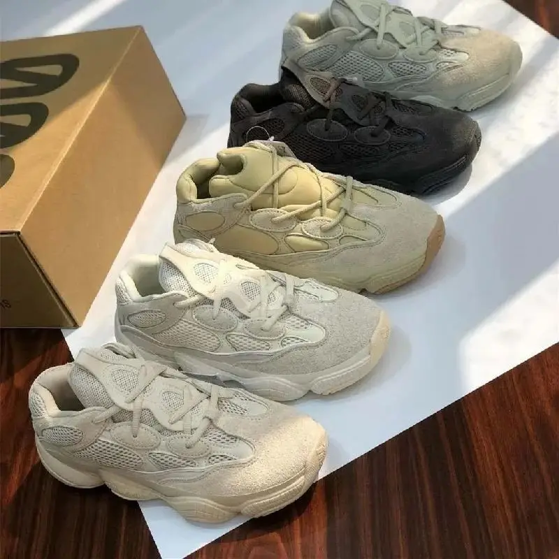 2022 Latest Design Custom Branded Yeezy Shoes Men Genuine Leather Sneakers Original High Quality Black Yeezy 500