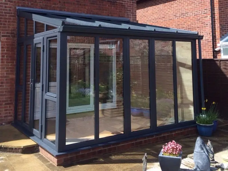 Modern Freestanding Standalone Sun Room Aluminum Frame Glass House for Outdoor Garden Application Insulating Glass Roof