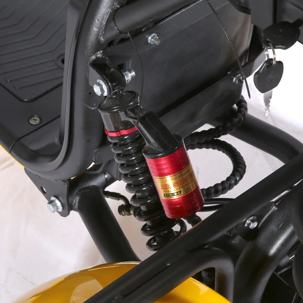 
China Factory High Range High Power 2000 Watt Two Batteries 3 Wheel China Electric Motorcycle Scooter Adults 