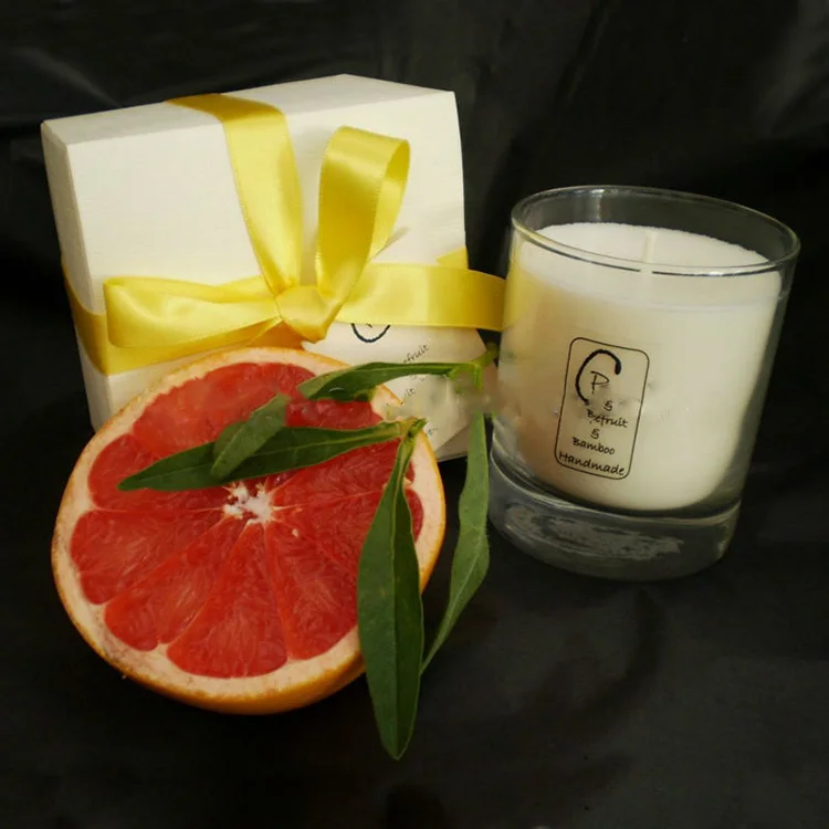 2021 new product white scented soy candles in transparent glass with exquisite packing