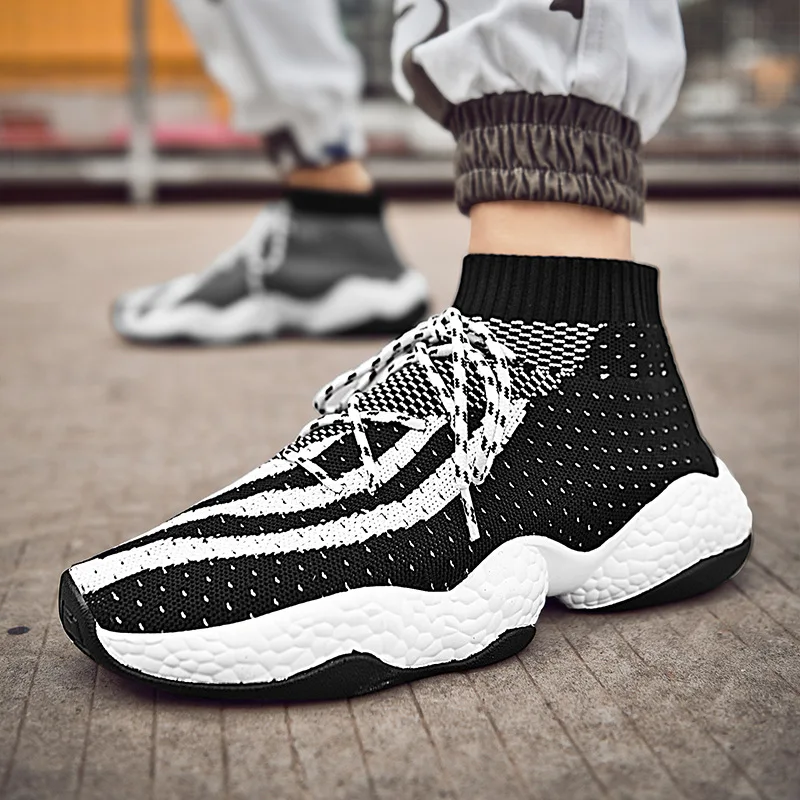 The lowest price online wholesale pair of sneakers lightweight running shoes sports shoes