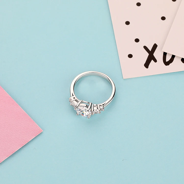 Wholesale 925 Silver Women Ring Woman Wedding Luxury Vvs Moissanite Engagement Ring