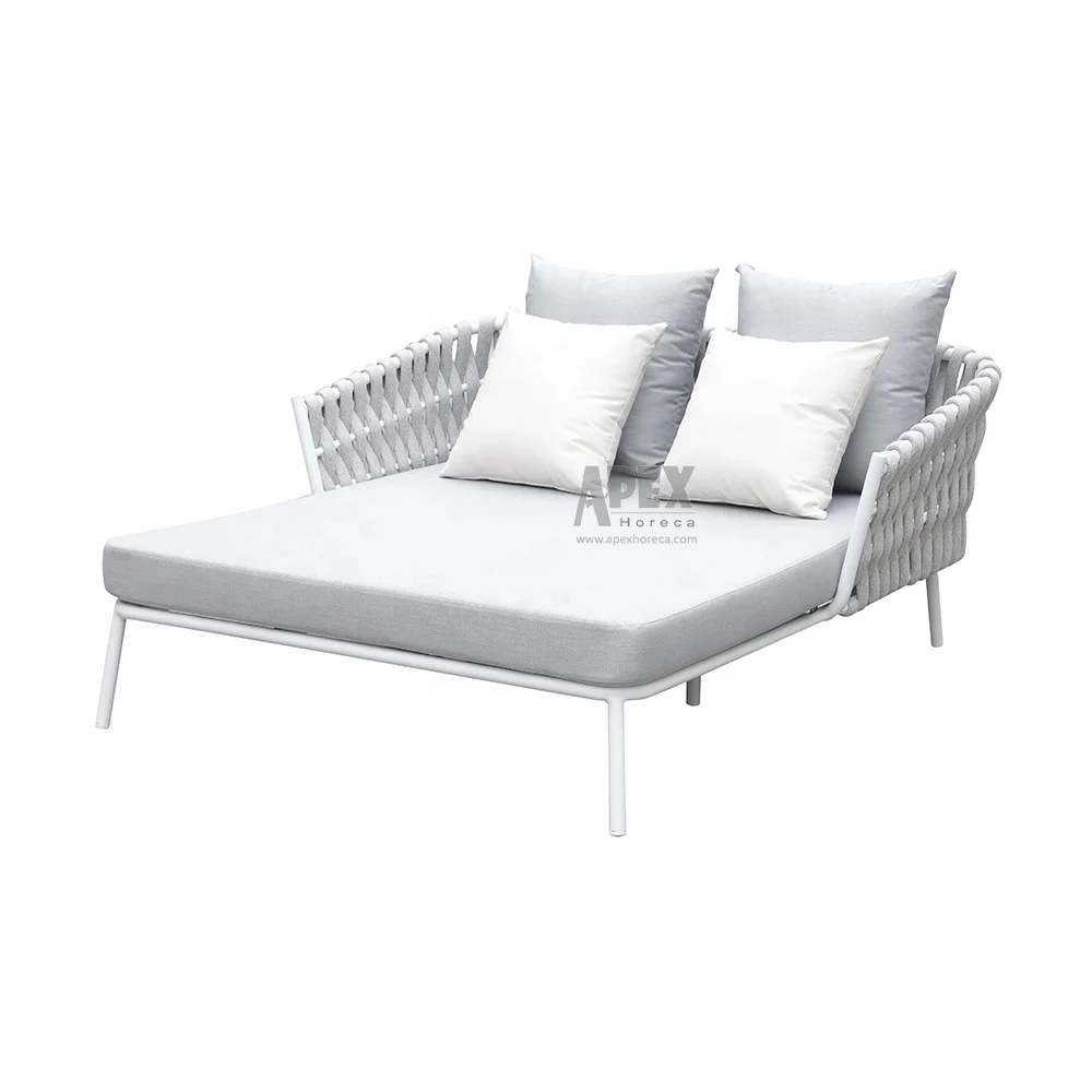 Lightweight Frame High- density Foam Waterproof Fabric Sun Bed UV Resistant Rope Daybed