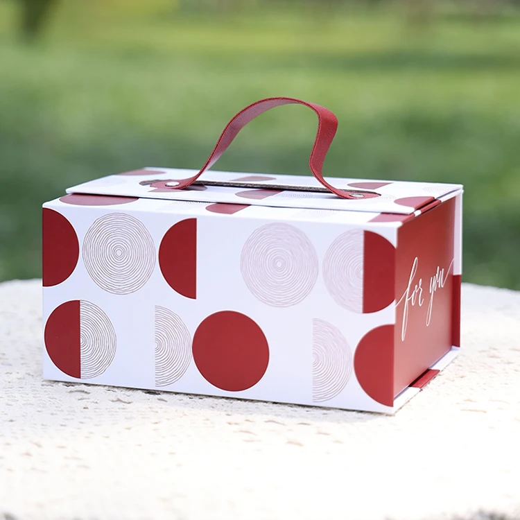 luxury custom logo magnetic christmas wedding favors gifts guest paper packaging gift box with handle