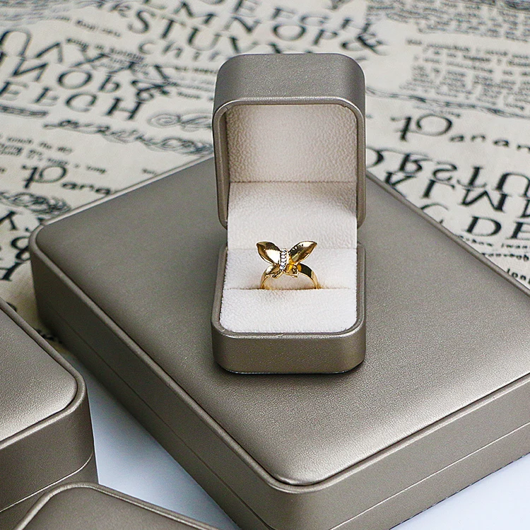 Hot Sale Wholesale Custom Logo Leather Jwellary Box Luxury Earring Bracelet Necklace Ring Box Cheap Jewelry Packaging Box