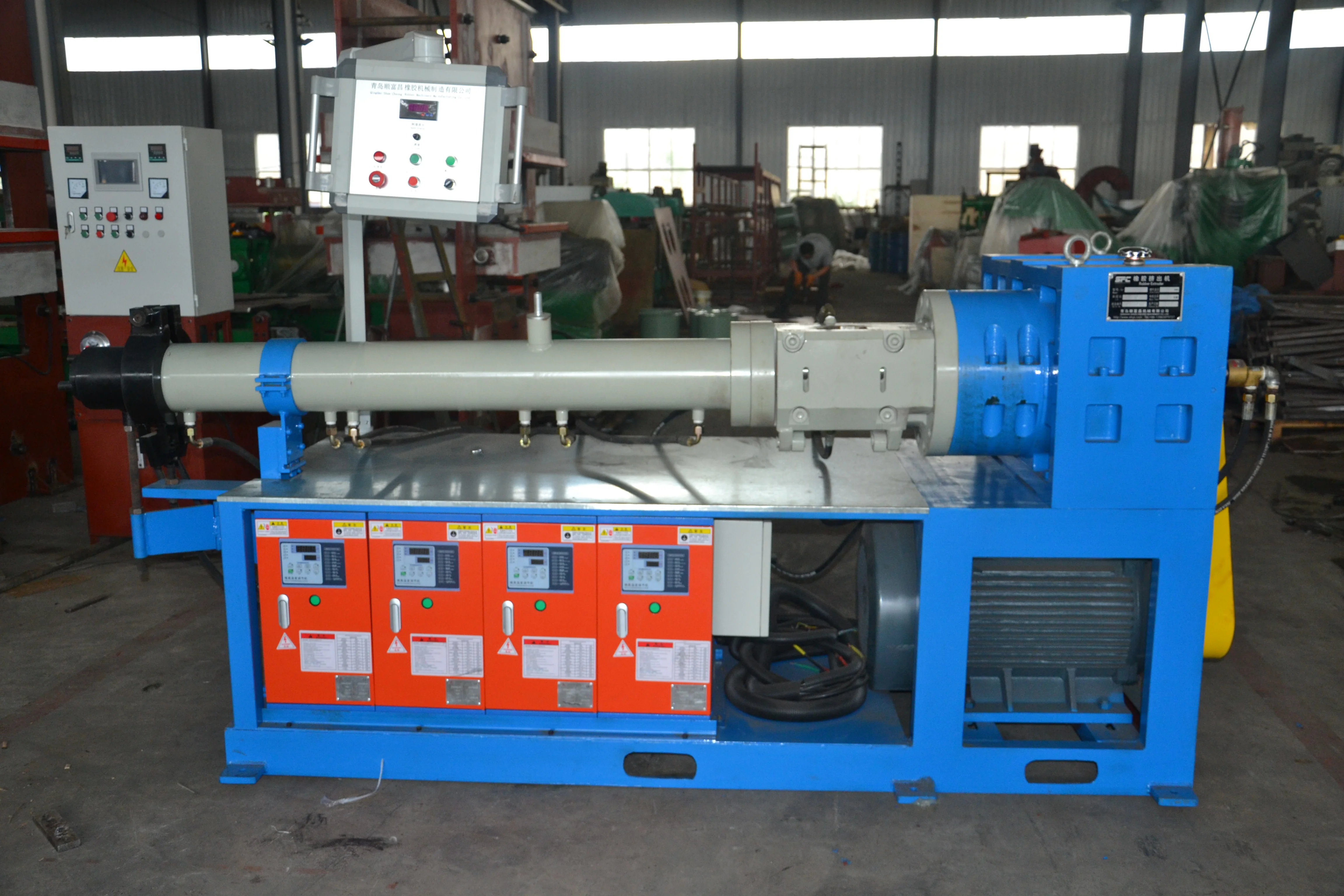 Stable Quality Vacuum Cold Feed Rubber Extrusion Machine / Cold Feeding Extruder for EPDM Sealing Strip