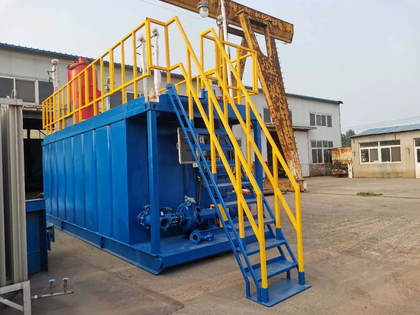 Offshore platform mud cleaning equipment system