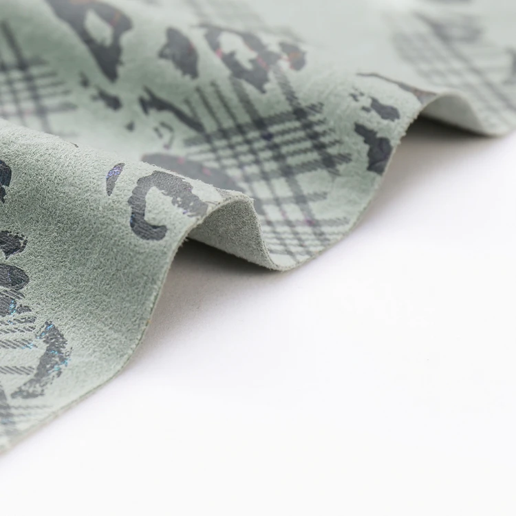 Manufacturer Wholesale Medium Weight suede fabric make in China use for clothing and sofa so on