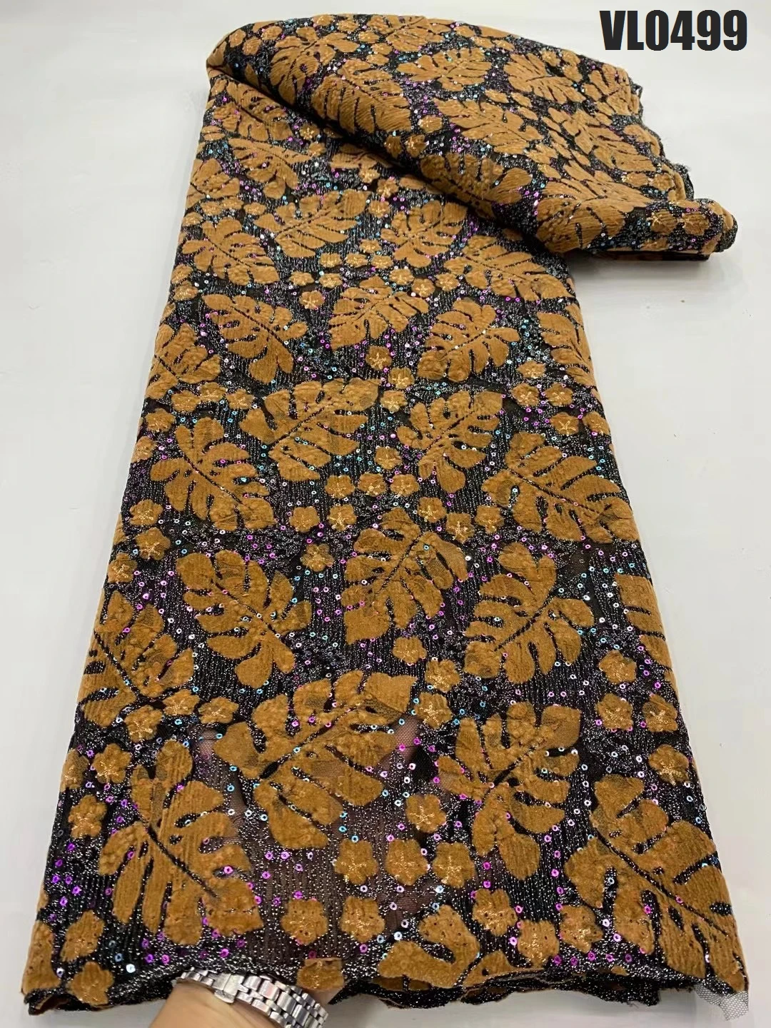 Supoo Newest Velvet Lace for Party with Sequins African Lace Fabric Unique Mesh Fabric 100% Polyester Water Soluble Embroidered