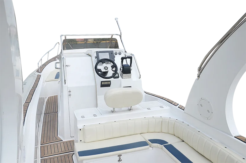 China Rilaxy 9.6 m luxury cabin cruiser rib boat Yacht with top speed of 62 knots