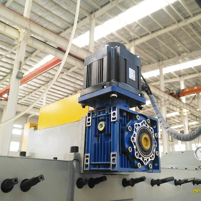 BSY Cnc Wood Veneer Peeling Machine / Spindle Plywood Veneer Rotary Peeling Lathe Price