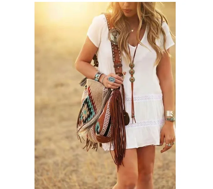 Saddle Blanket Purse with Fringe Unique Western Conchos  Boho Chic Side Sling Canvas Crossbody Bag for  Girls Shoulder
