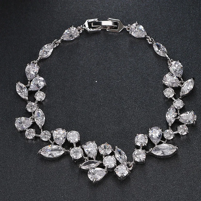 High Quality Exquisite Shinny Zirconia  Bracelet Wholesale Bridal Wedding Leaf AAA Zircon Jewelry Charm Chunky Bracelets Women