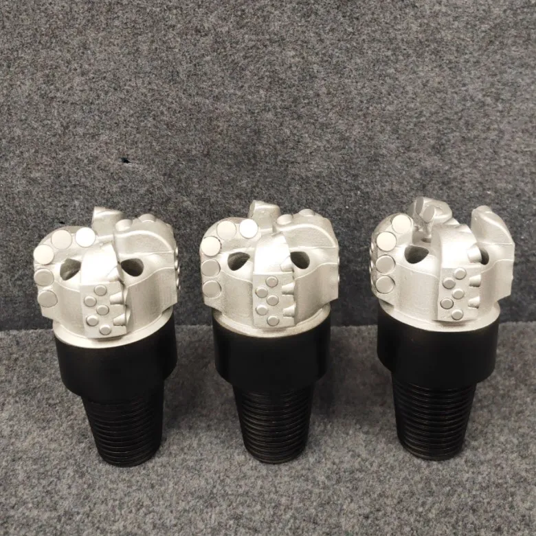 China rotary head drilling diamond rock drill 5 blades water well rig PDC bit