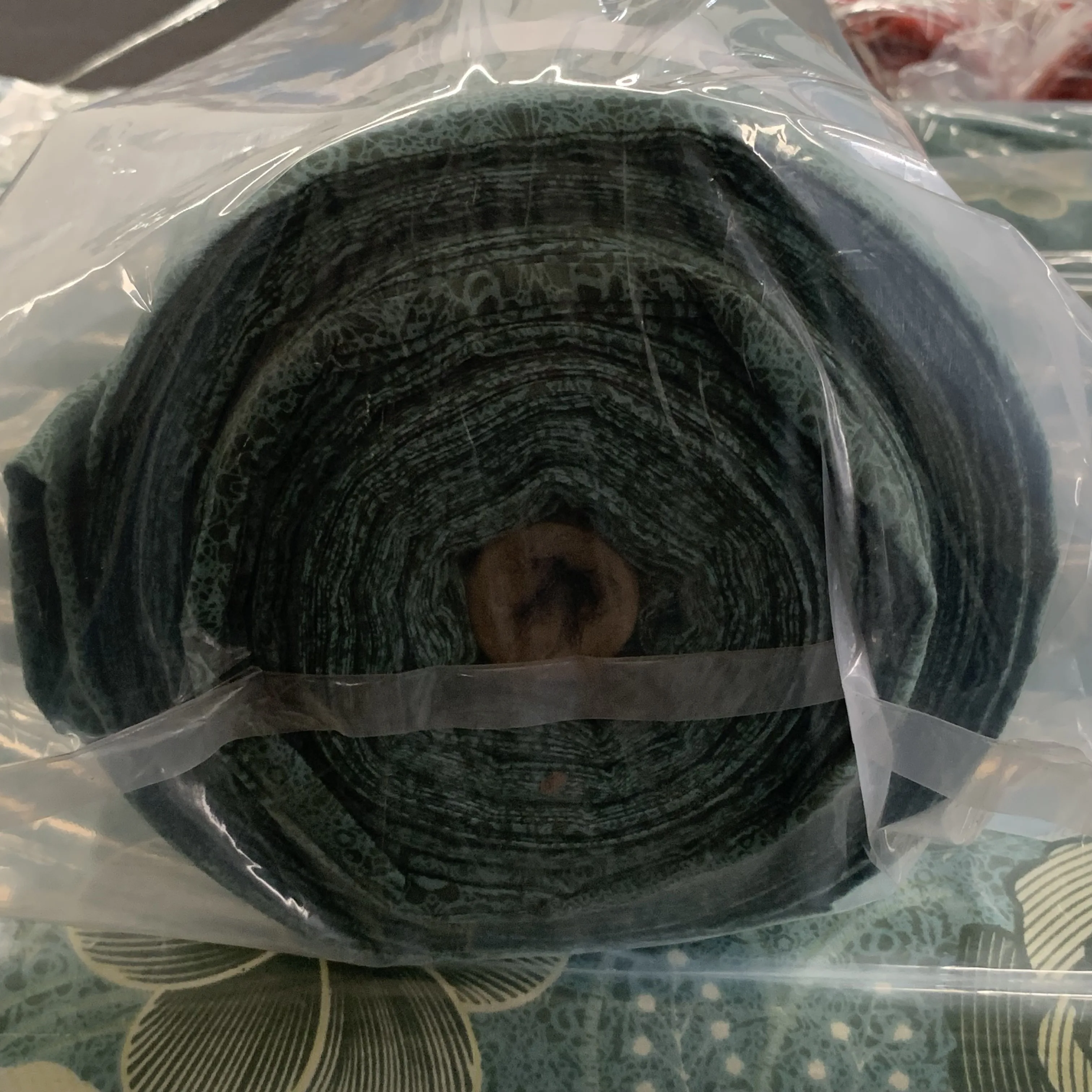 super soft quilts fabric wholesale sleeping quilts fabric bedding quilt raw material with 100% polyester fabric