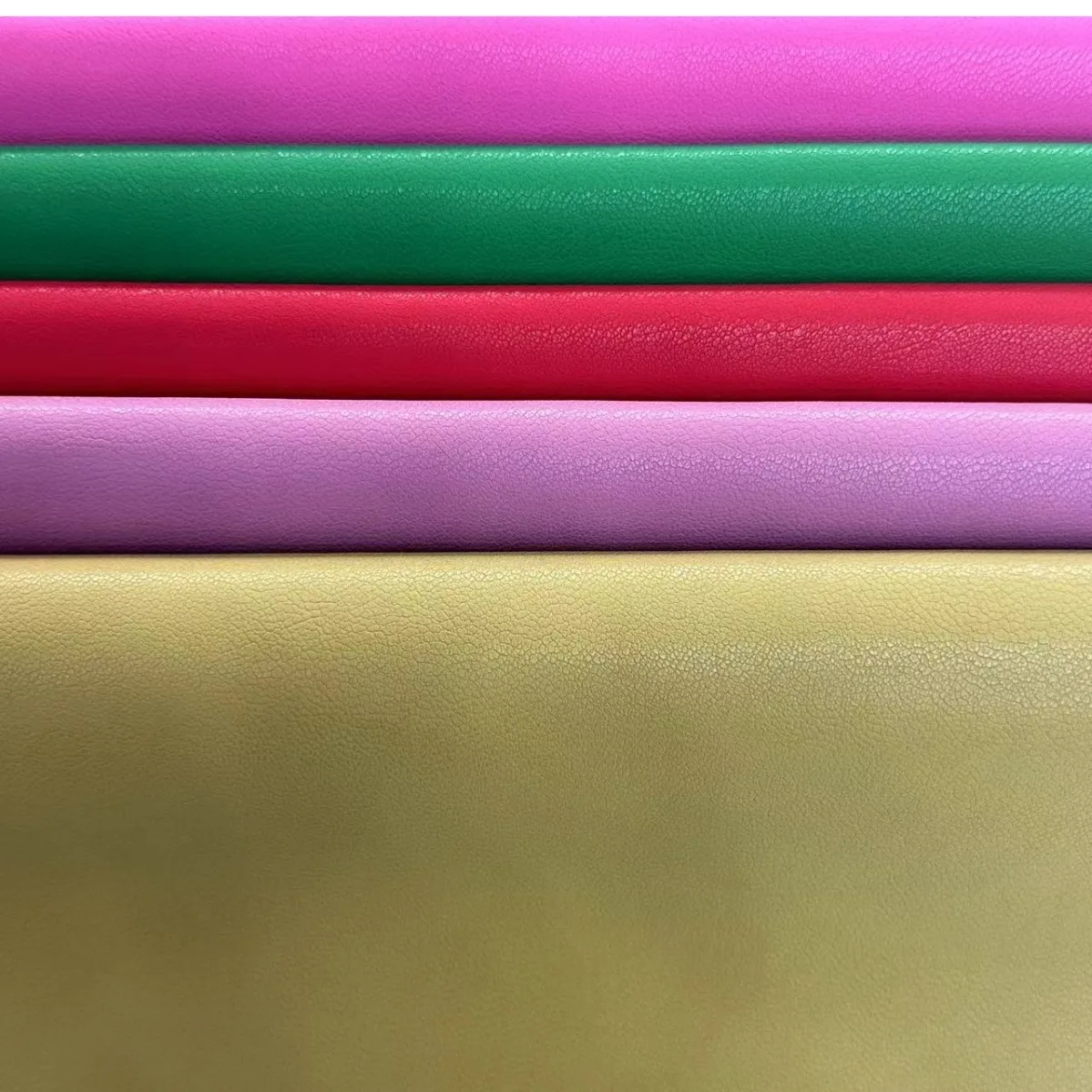 Рекламная Водонепроницаемая 100% полиэфирная ткань роскошная стеганая из искусственной кожи для обивки автомобиля diam