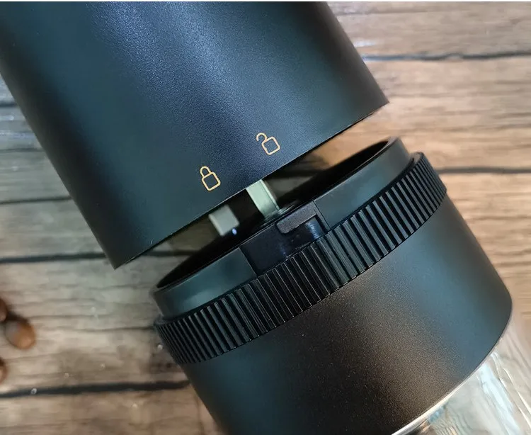 Portable USB Electric Rechargeable Grinder Electric Coffee Bean Grinder Outdoor Small Grinding Machine