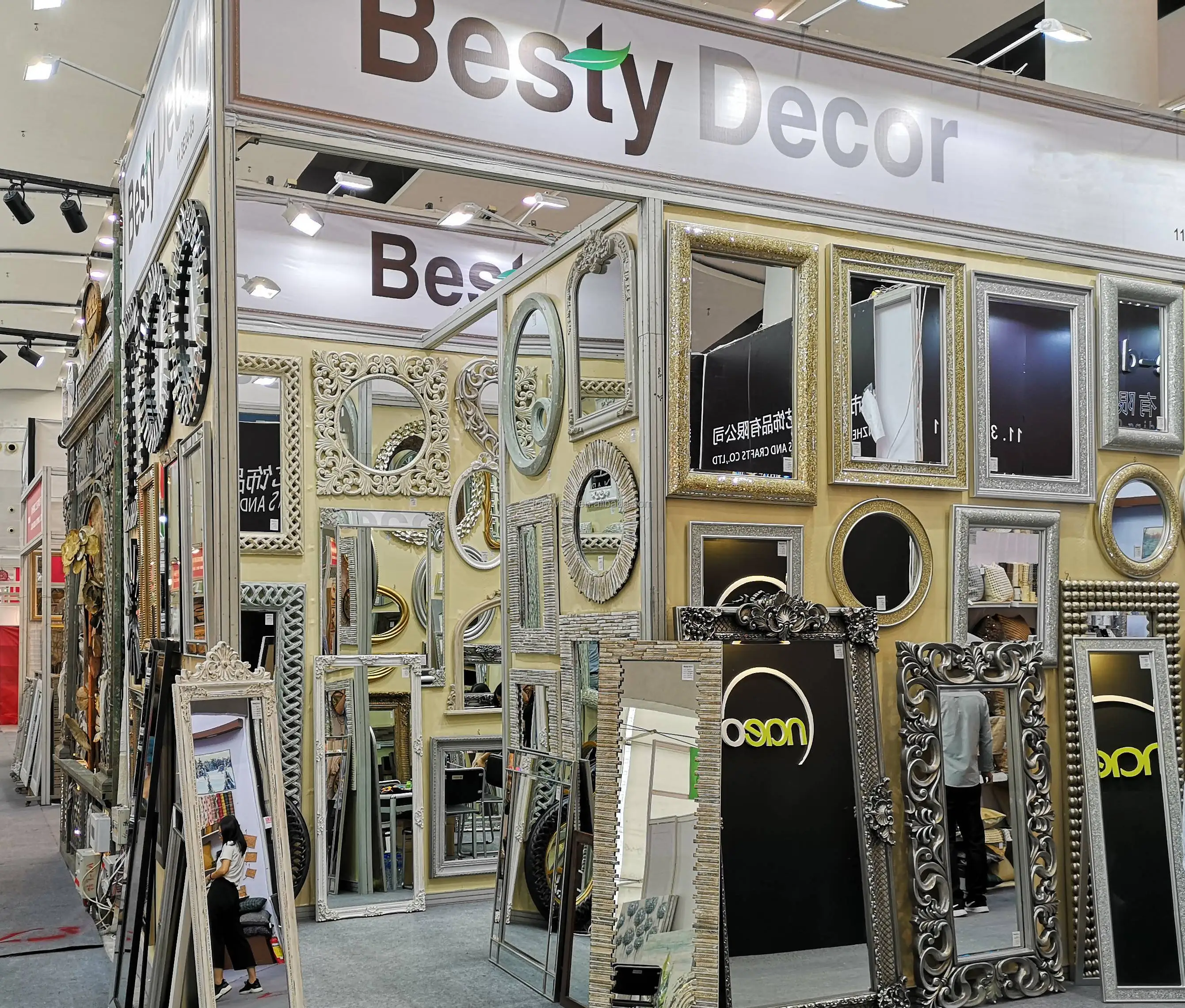 Modern Round Minimalist Crushed Diamond Decorative Wall Mirror Home Decor For Living Room Bedroom