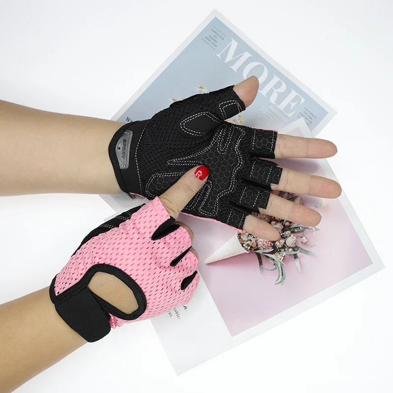 Custom Logo Half Finger Weight Lifting Gym Gloves Men Women Gel Pads Workout Training Fitness Gloves for Gym ,Rowing,Training