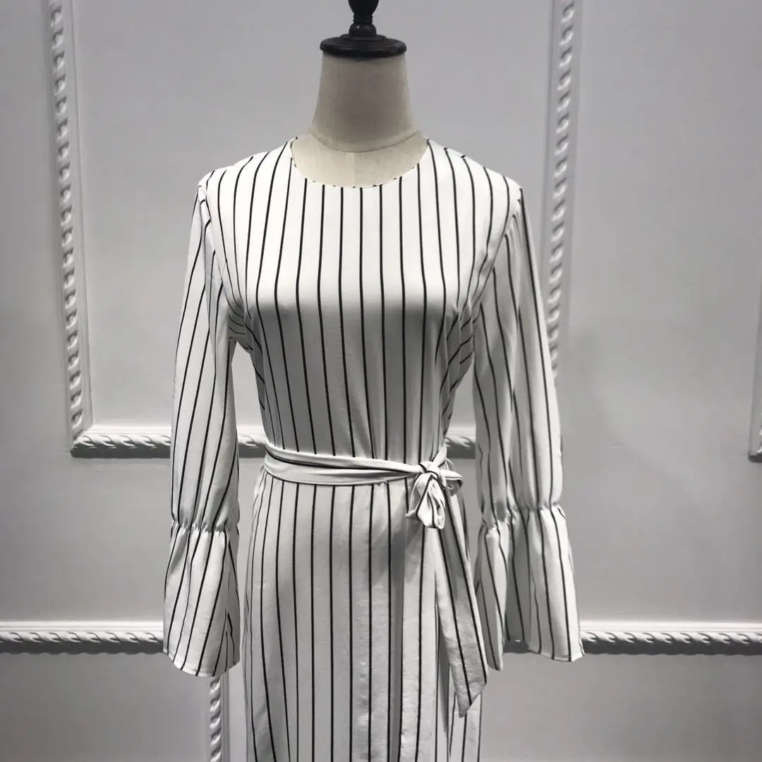 New Arrival Dubai Fashion Muslim Long Sleeve Striped T-Shirt White Abaya Dress