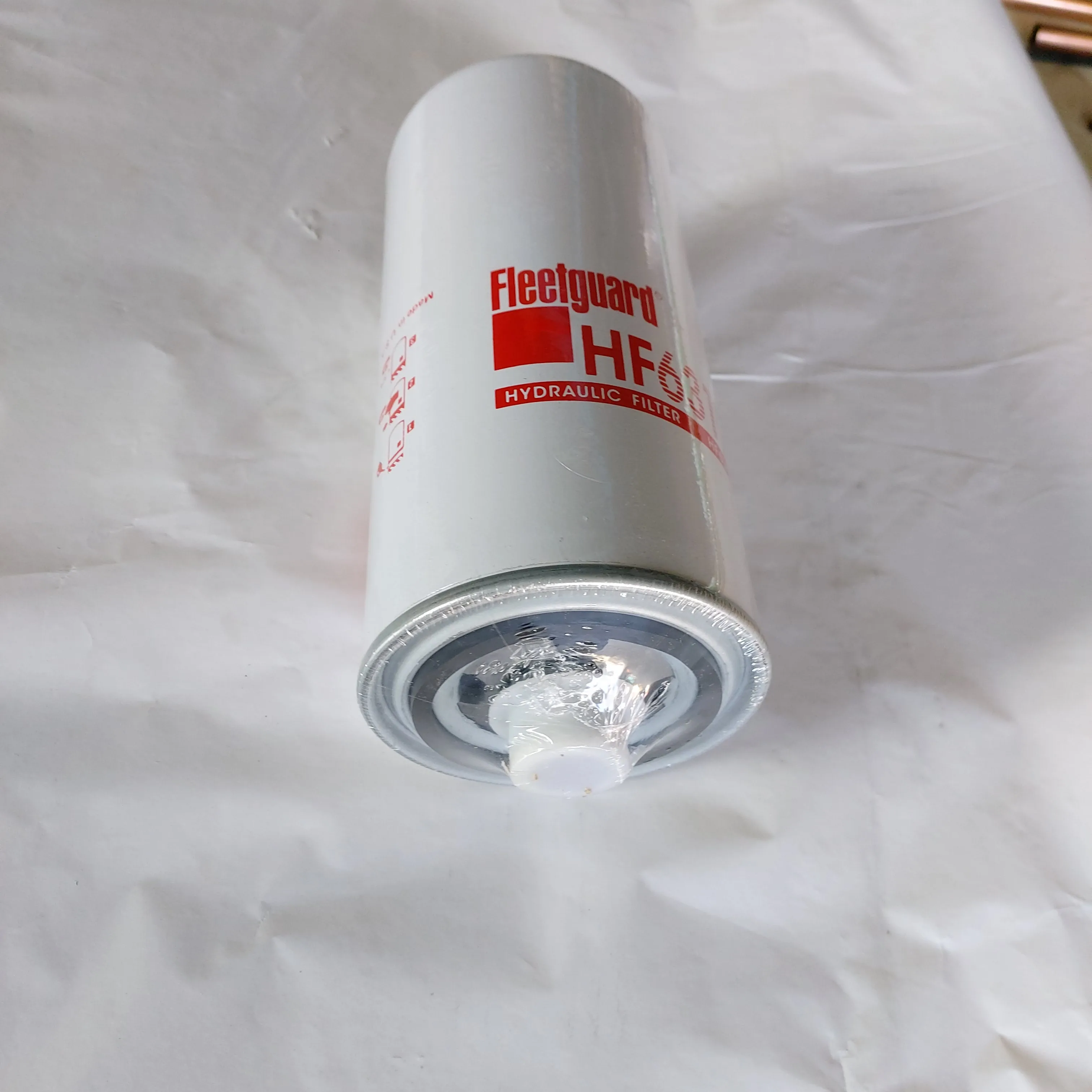 VG1560080012 Original SINOTRUK HOWO 371HP Engine Part Fuel Filter WK962/7